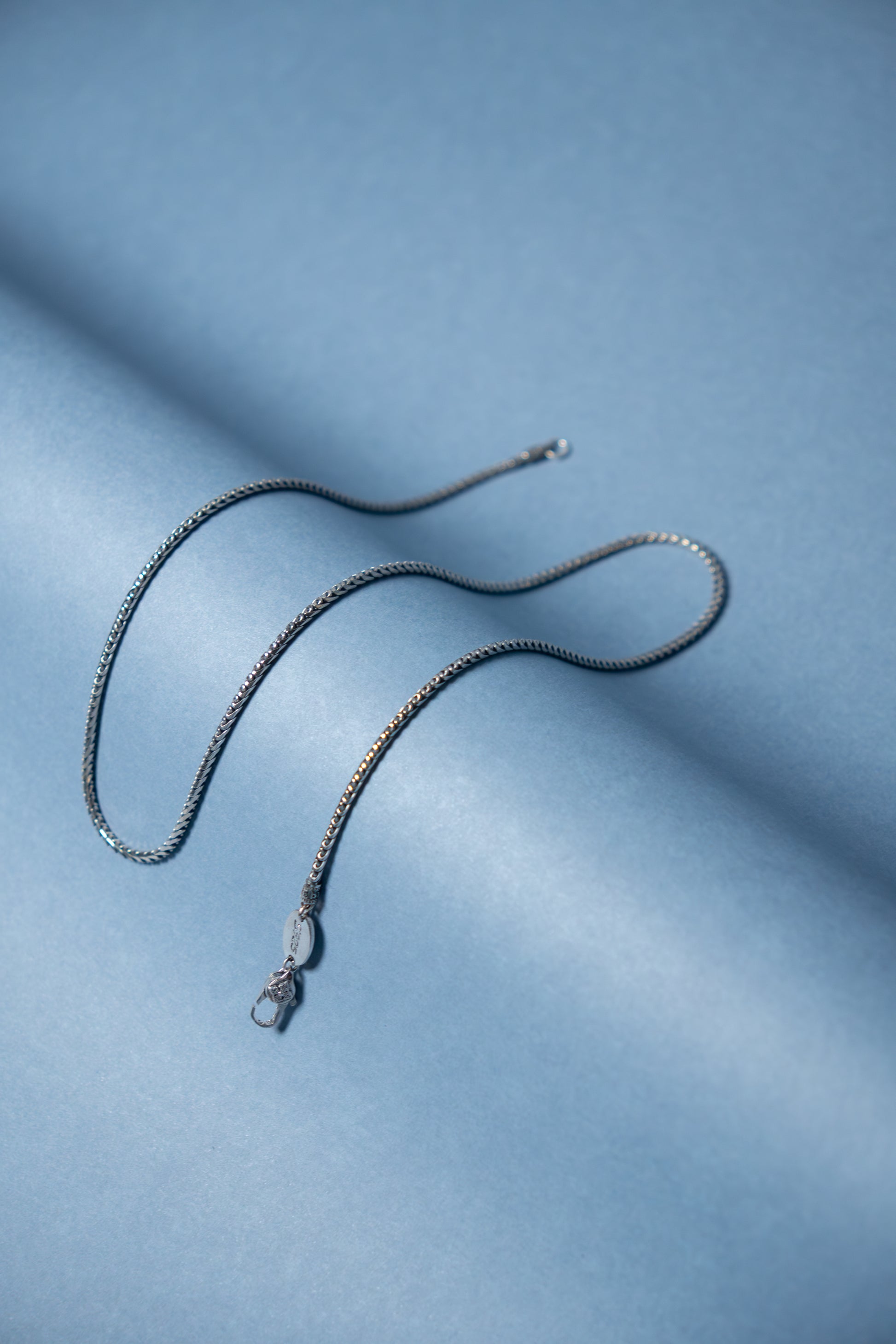 AXEN TWIST CHAIN