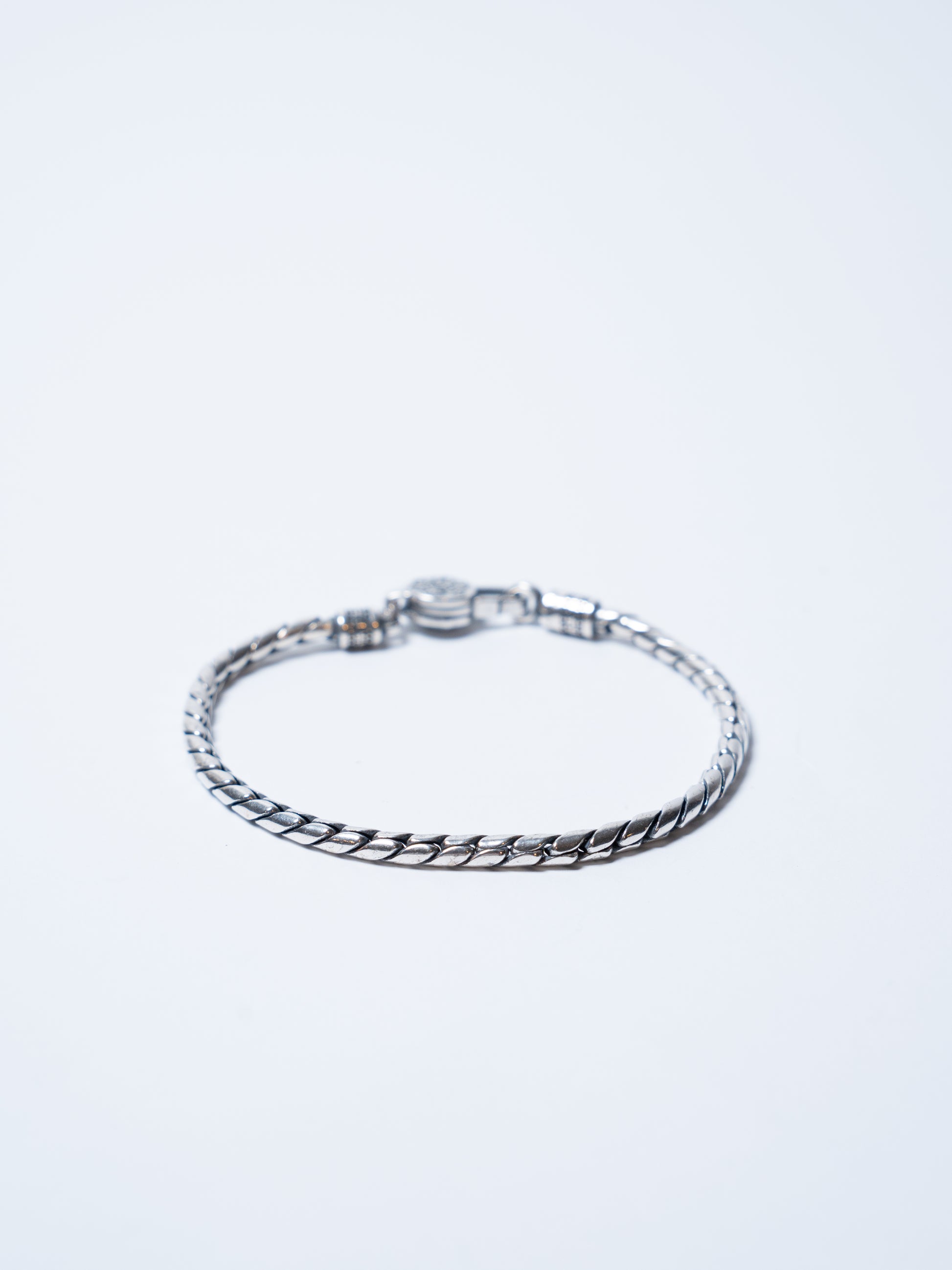 TWISTED LINK BRACELET