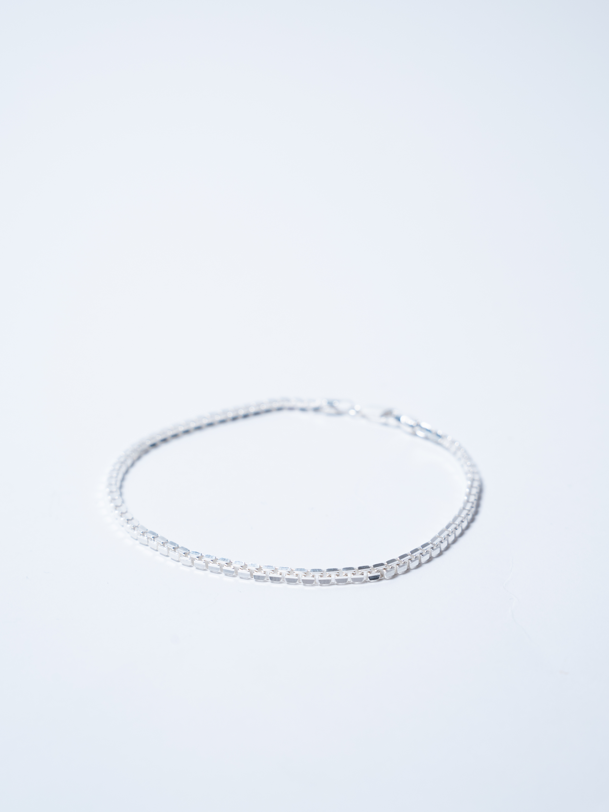 TWISTLINE BRACELET