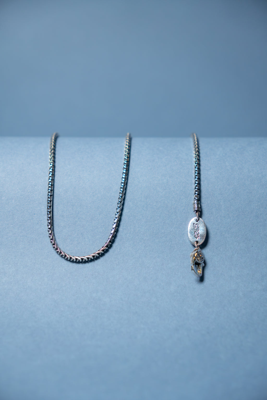 AXEN TWIST CHAIN
