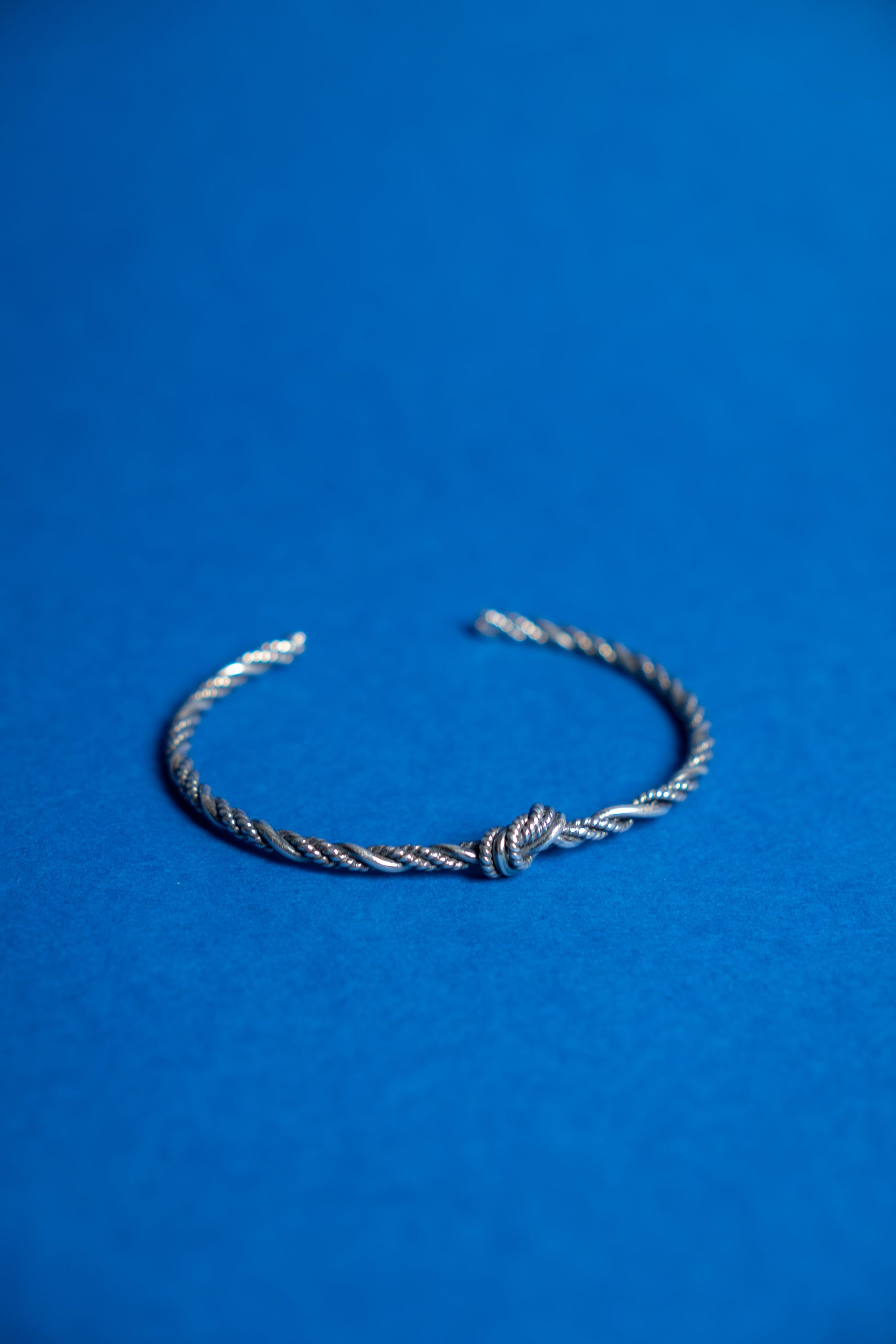 KNOTSHADE CUFF