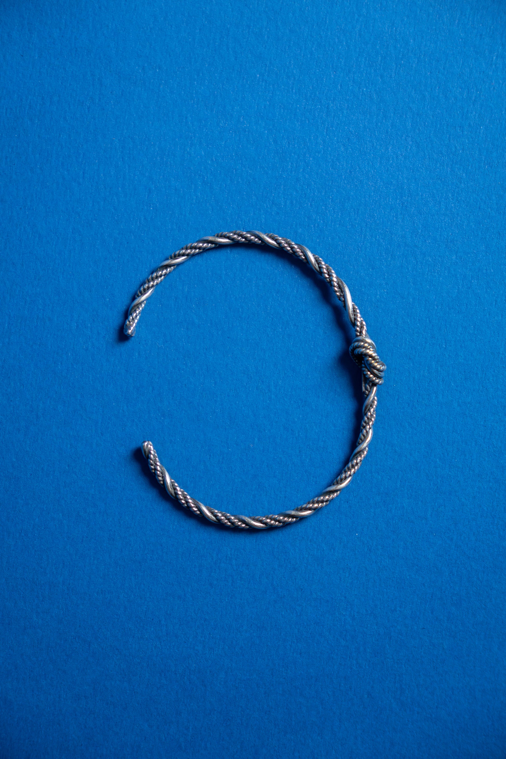 KNOTSHADE CUFF