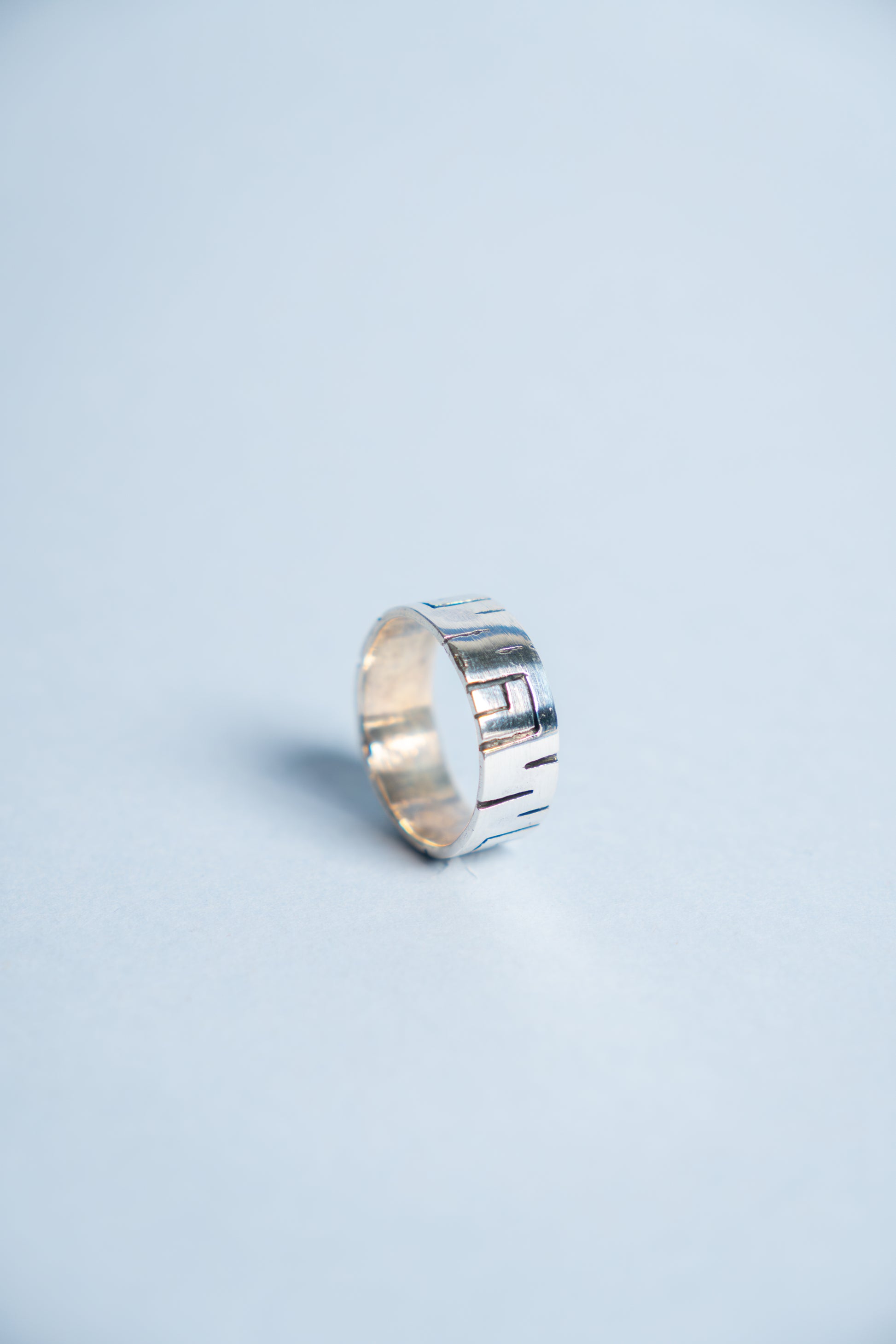 IRONCUT RING
