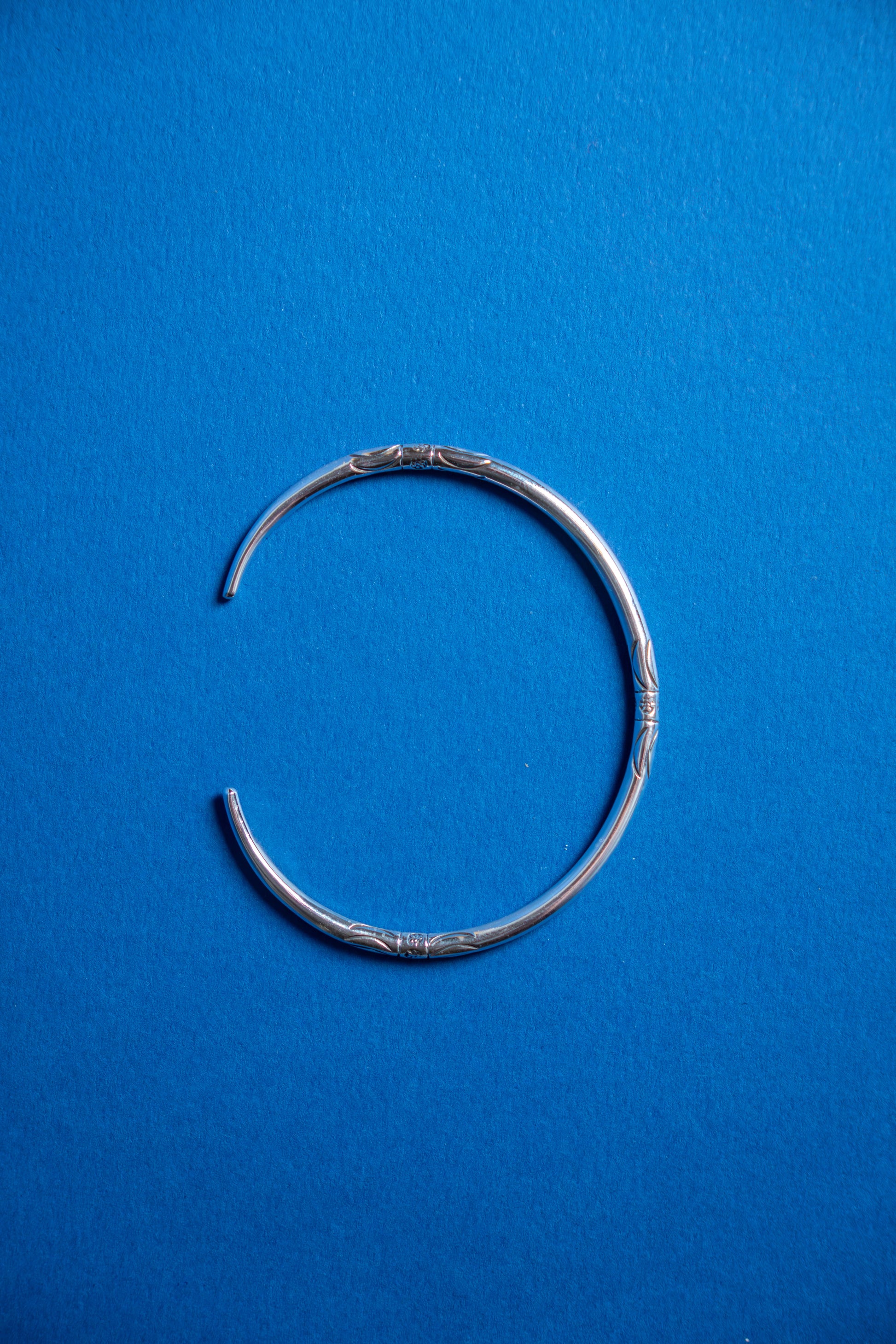SLEEK ARC