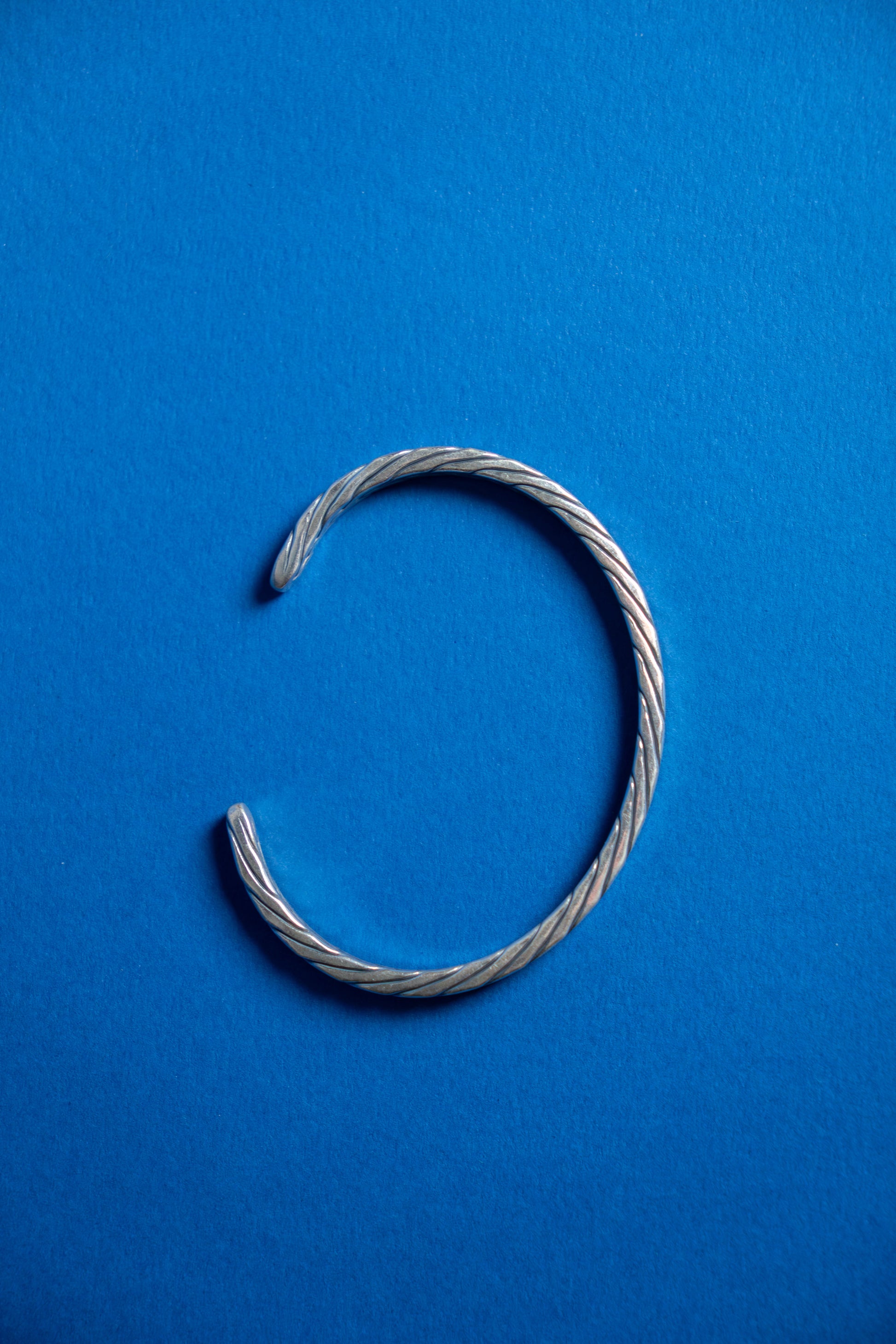SILVER ROPE CUFF